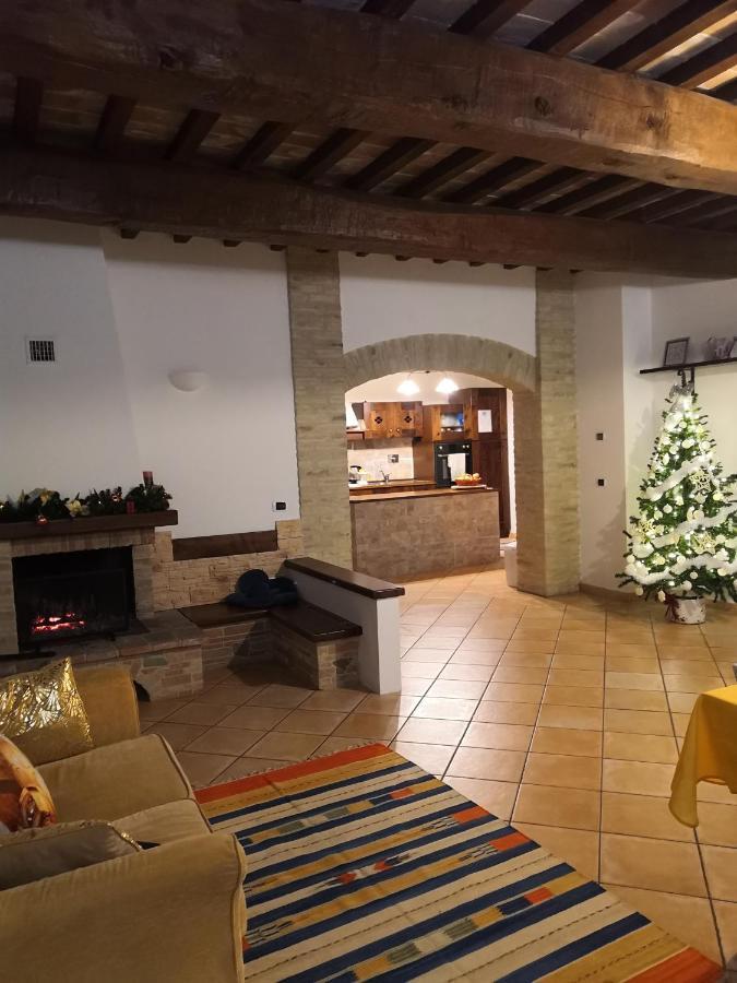 Casale Mille E Una Notte Perugia Exterior foto